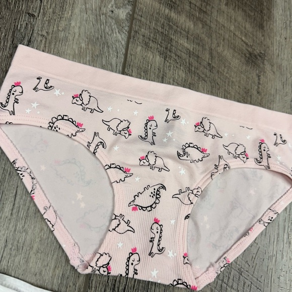 Girls Underwear‎ Bundle - Picture 3 of 10